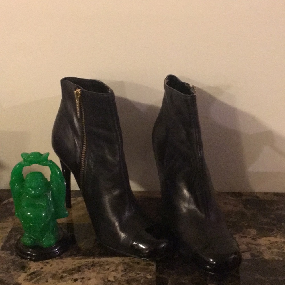 Guess angle boots